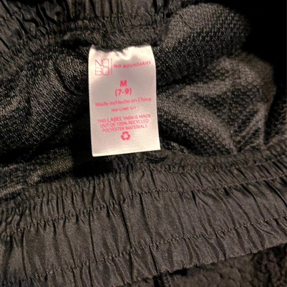 ⚡️ NWT No Boundaries Junior's Faux Sherpa Jogger Pants - size: Medium - Picture 12 of 13